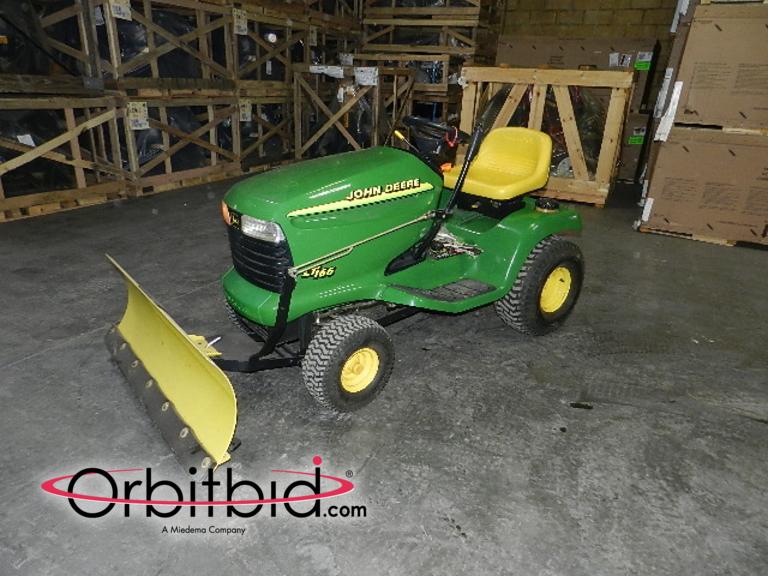 John deere best sale lt150 attachments