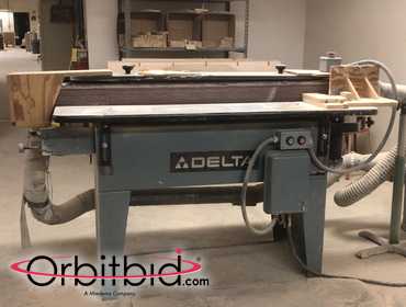 Delta edge clearance sander