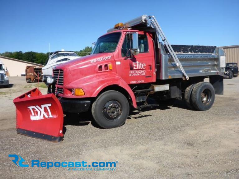 2000 Sterling Plow/Dump Truck