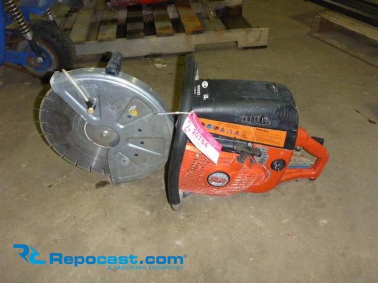 Fast cut 2024 concrete saw