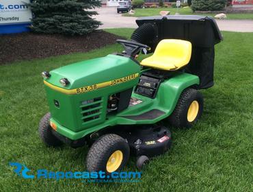 John deere stx38 2025 riding lawn mower