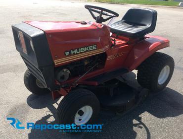 Huskee store riding mower