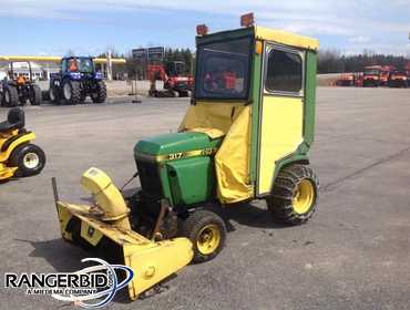 RangerBid JOHN DEERE 317 GARDEN TRACTOR