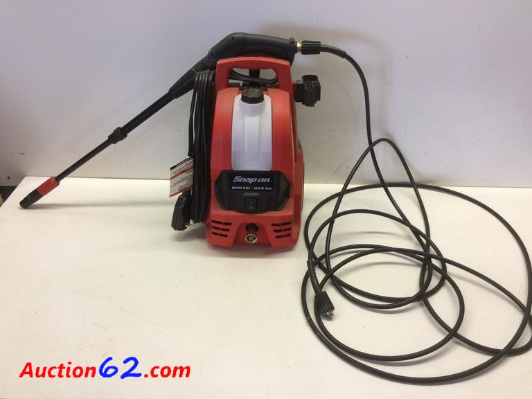 Sold at Auction: BLACK & DECKER ELECTRIC POWER WASHER