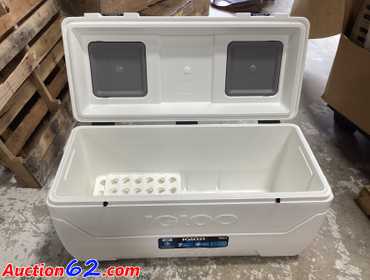 Used best sale igloo cooler