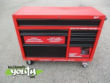 Bid 2 Benefit Youth Com New Milwaukee 8 Drawer 46