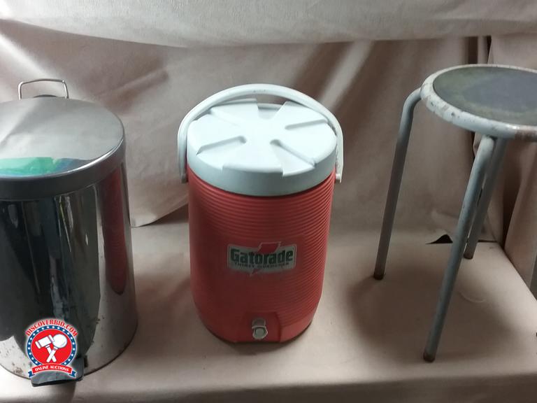 small gatorade cooler