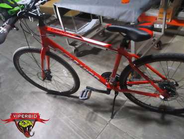 schwinn men's kempo hybrid bike stores