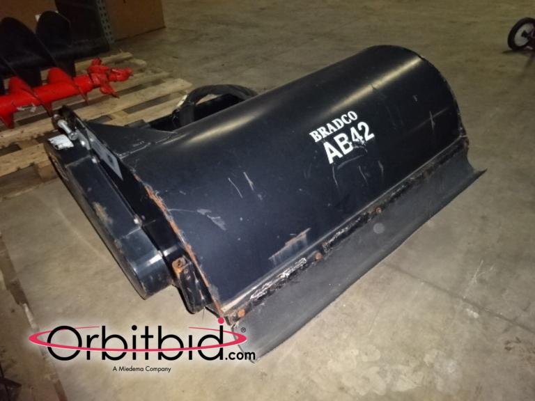 (1) Bradco, model 2008290, 46"...