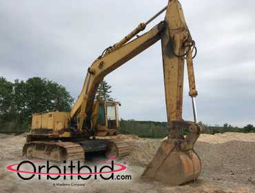 CAT 245B Excavator