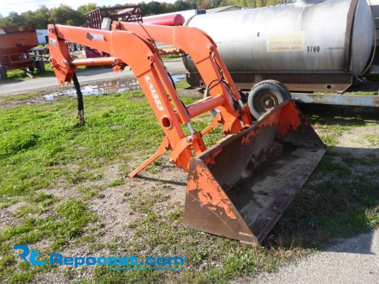 Kubota Model LA1353 Loader...