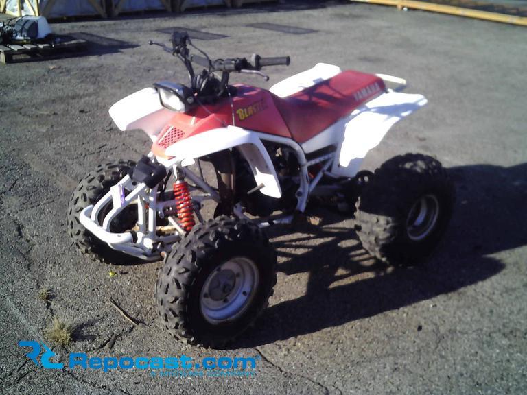 1989 Yamaha Blaster 225cc Quad, 2-stroke, previous owner used Klotz oil, runs and drives, dent on...