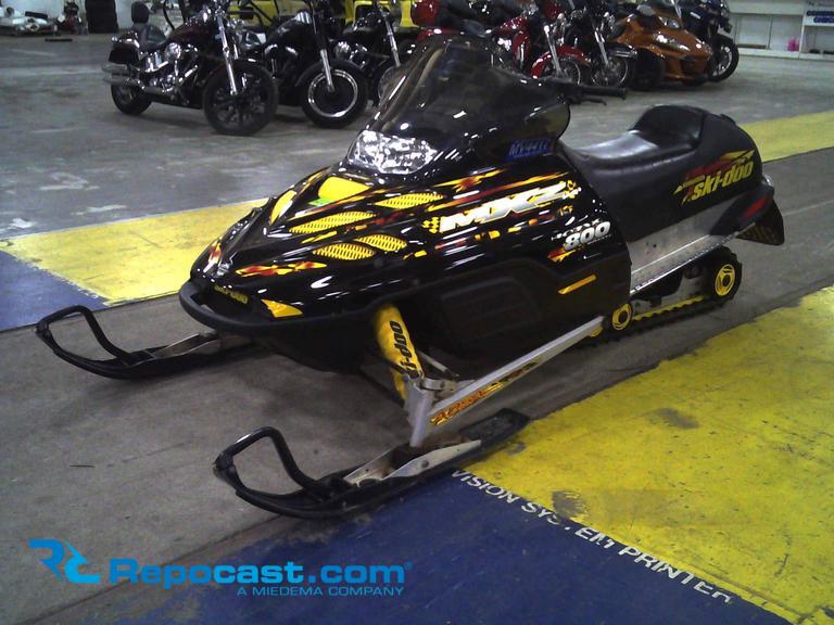 2001 Ski Doo  MXZ