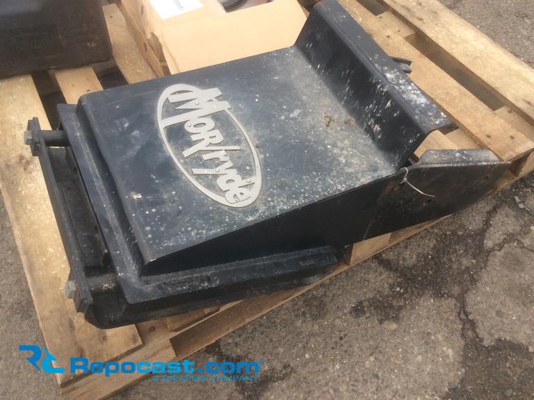 Repocast.com® | Mor/ryde 5th wheel adapter plate hitch