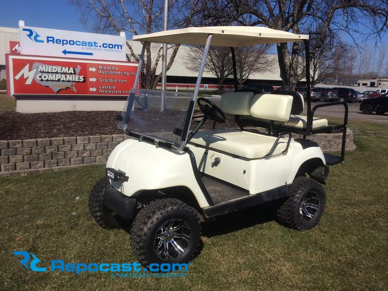 2000 Yamaha G16A