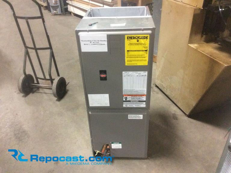Repocast.com® | Weatherking 2 ton air handler with AC...