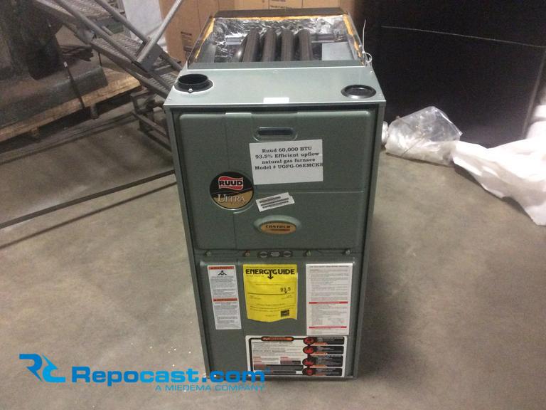 Ruud  60,000 BTU 93.5% efficient up for natural gas furnace model #UGFG–06EMCKS 