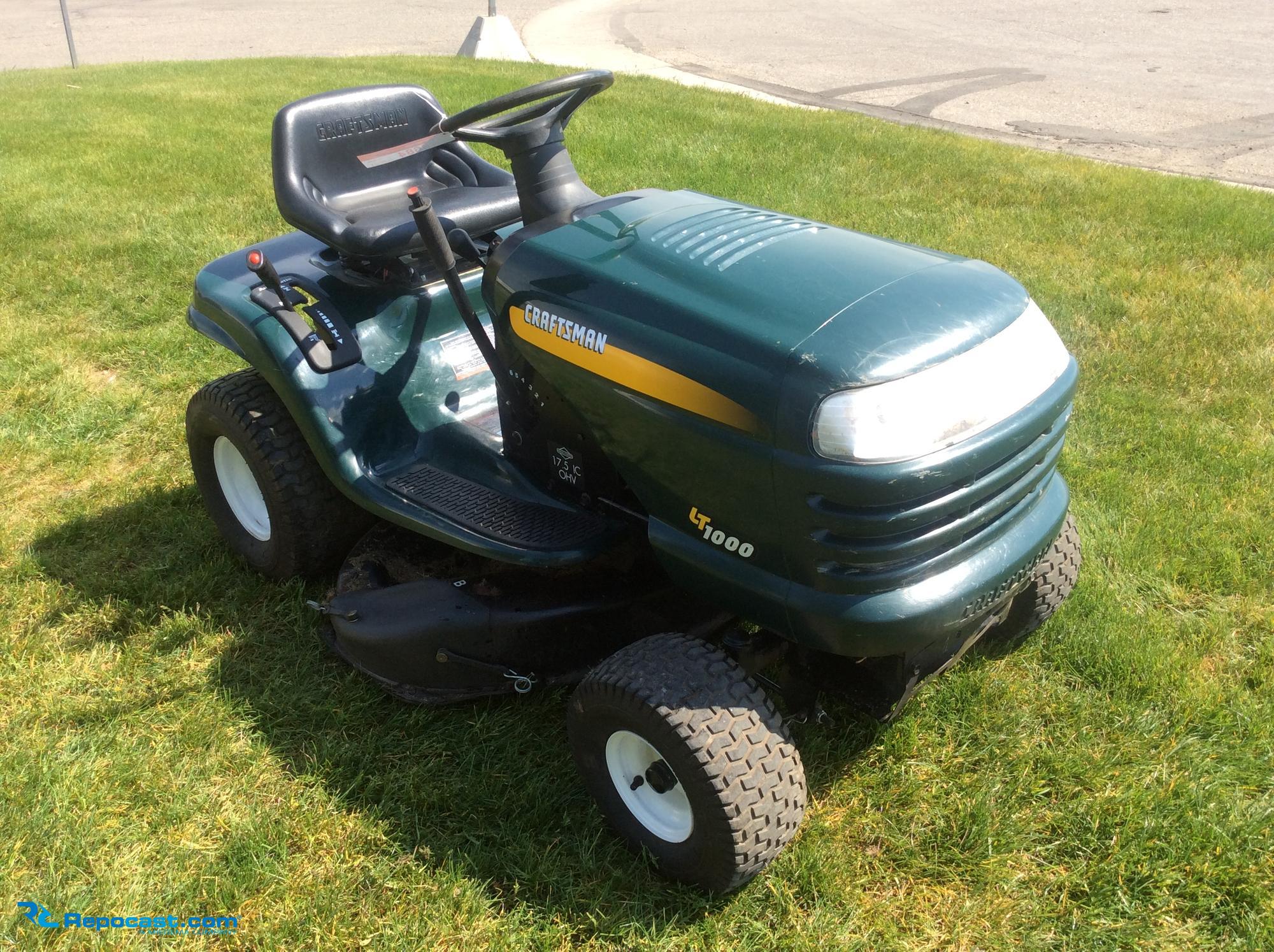 Repocast.com® | Craftsman LT1000 riding lawn mower