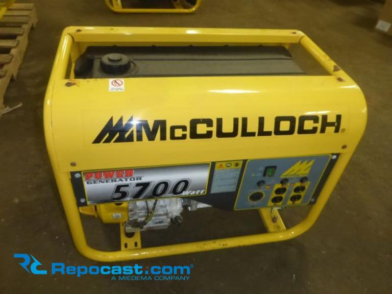 McCulloch FG6000 MK 5700 Watt Generator, 11 HP 4 Stroke Gas Engine, 120/240 Volt Output, said to...