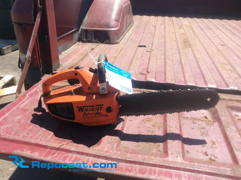 Wright 111 automatic chain oiling...