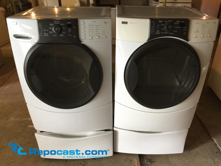 Kenmore elite he 3t front load washer...