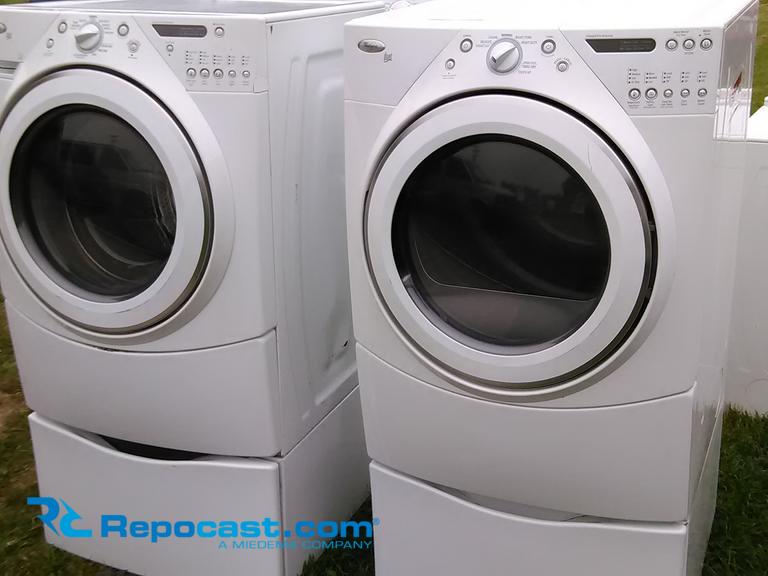Whirlpool duet frontloader washer...