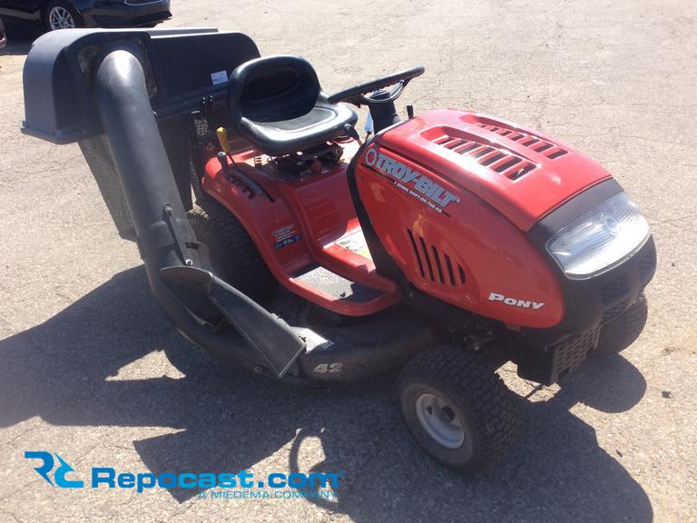 TroyBilt 7 speed shift on the g...