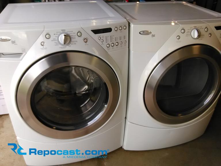 Whirlpool duet frontloader washer...