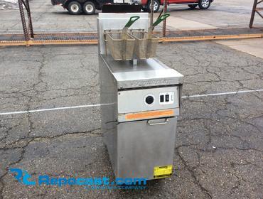 Frymaster 2 basket gas deep fryer, model MJ145ESC, used