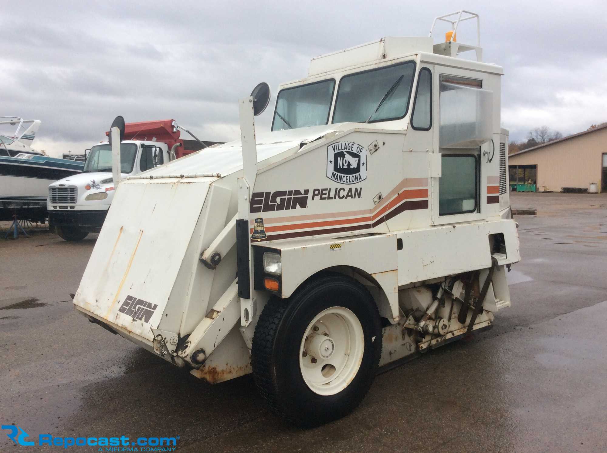 Repocast Com Elgin Pelican Street Sweeper