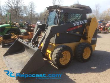 2008 Volvo MC70B skid steer loader