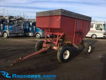 10’L x 6’W gravity wagon with Kory Farm Equipment 10 ton running gear Model 6072, manual grain...