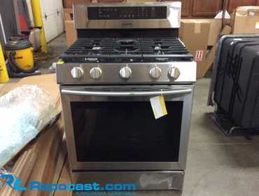 Samsung NX58M6630SS/AA Stove