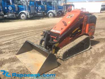 2015 Ditch Witch SK850 Mini Skid Steer Loader