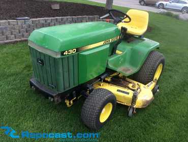 John Deere 430 Riding Lawn Mower