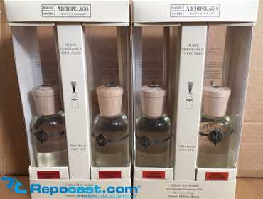 Lot of (4) Archipelago Botanicals Reed Diffuser 8.4 oz each (2) Mango Tangerine + (2) Pomegranate...