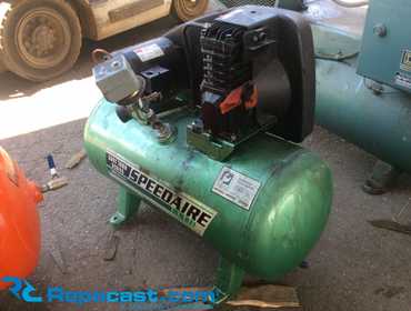 Speedaire Cast iron series air compressor, 120 V, single phase, model# 4B237B, has an oil line...