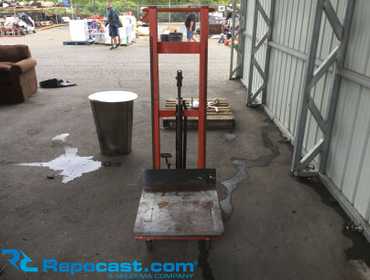 Wesco Manufacturing Co. DPL-54-2222-3W220 hand truck