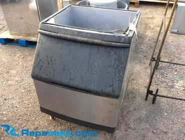 Manitowac S400 Ice Machine Bin