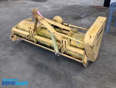 Ford 917 3 point flail mower/stalk chopper, 60” path, has half of the PTO shaft
