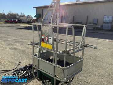 Spider Staging Sky Climber ST-18 electric man lift basket, 115 volt electric, 1000lb lift...