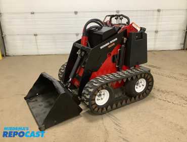 Repocast.com® | 2000 Toro Dingo 320 Mini Skid Steer