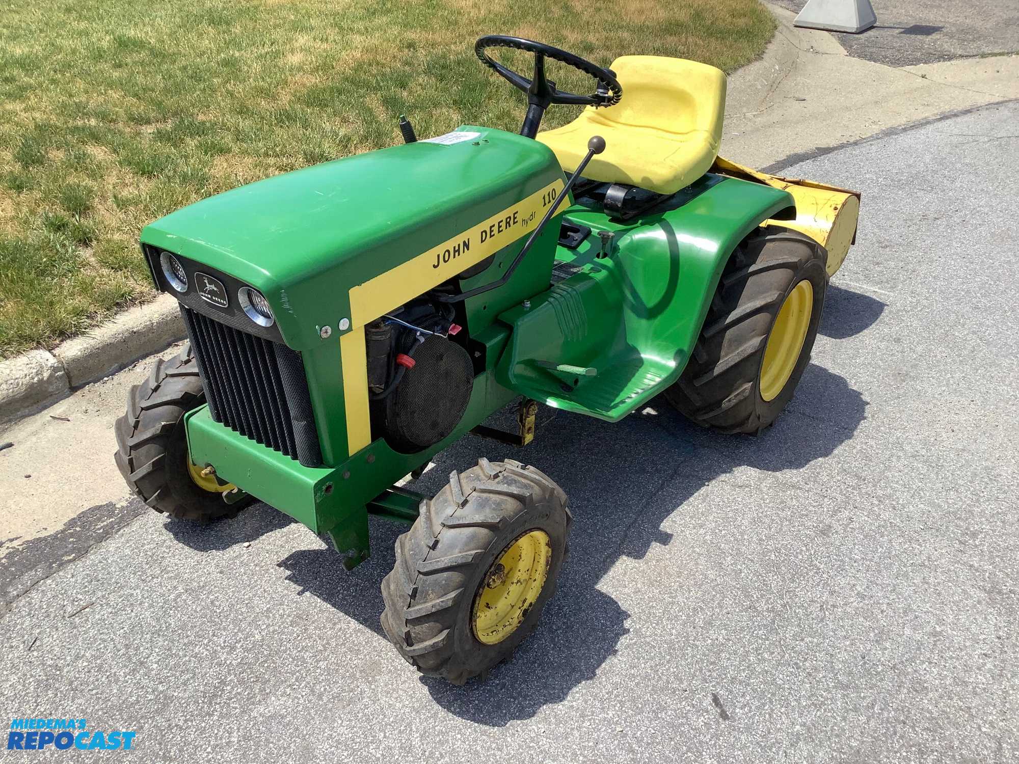 110 john deere lawn tractor sale