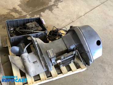 OMC Quiet Rider 115 hp outboard boat motor, model V115SLEND, 4 cylinder 2 stroke engine, comes...