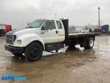 2003 Ford F-650 16.5’ Flatbed Truck 3FDNX65243MB00551