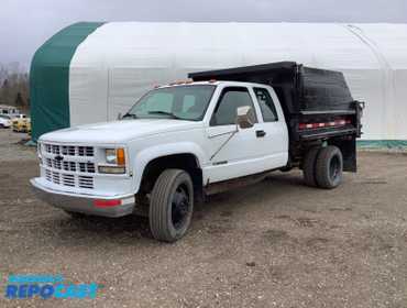 2001 Chevrolet 3500 Dump Truck 3GBKC34F01M102398