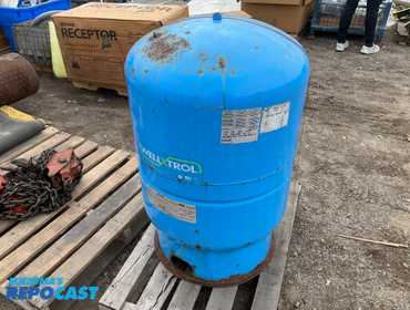 WellXTroll Well Tank, WX-250