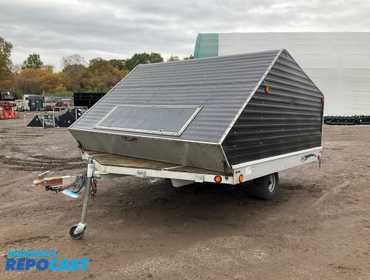 Repocast.com® | 2009 RNR Trailer with (2) Arctic Cat...