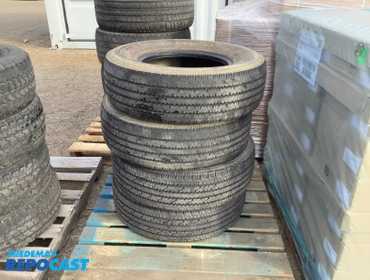 Used LT 245/75R16 Bridgestone V-steel RIB 265 120/116S - 7/32