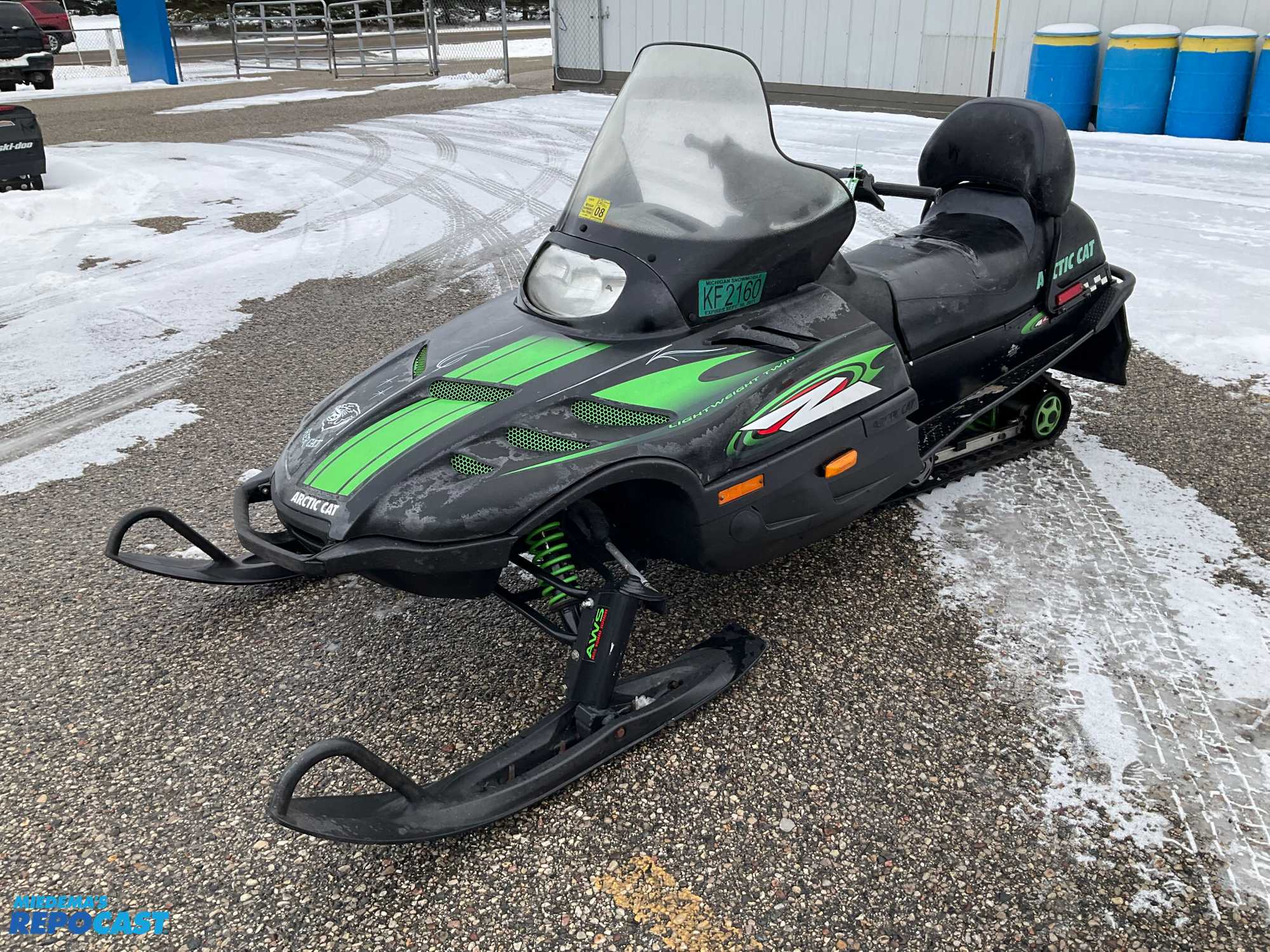Repocast.com® | 2000 Arctic Cat Z440 Snowmobile